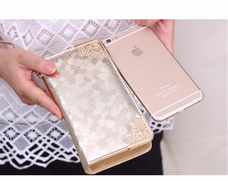 2705646977_1402800313